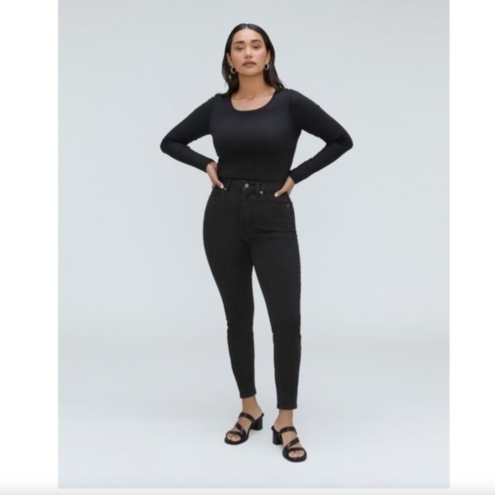 Everlane The Curvy High-Rise Skinny Jean in Ash Black Size 29 Regular Cotton